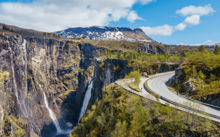 KESK NORRA - fjordid, mäed ja trollid
